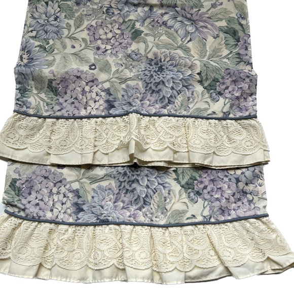 2 Vintage Jessica McClintock Pillowcases Purp Ruffled Lace Floral Pillowcases - Picture 1 of 9